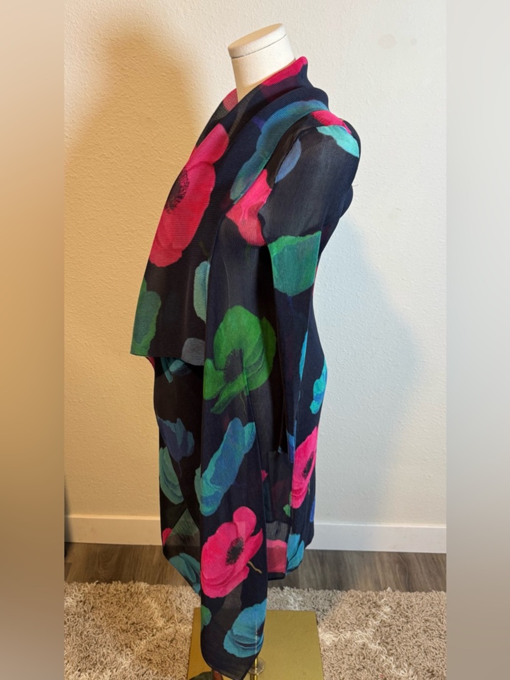 NWOT Alquema Collare Coat Pleated Jacket in Black Valley Print One Size - Picture 3 of 15
